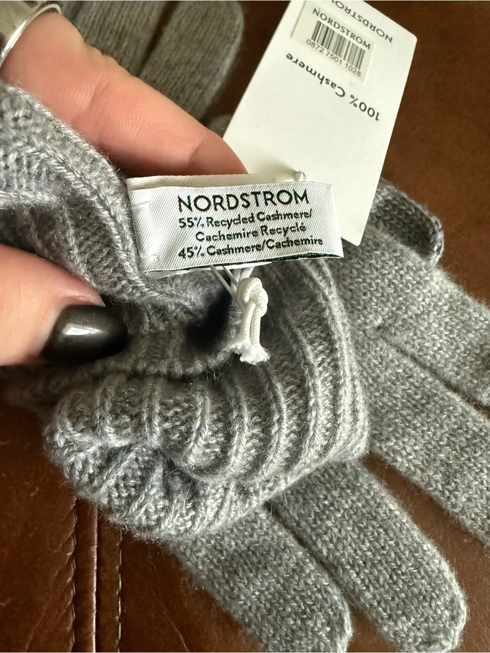Nordstrom Light Gray Knit Cashmere-Blend Gloves